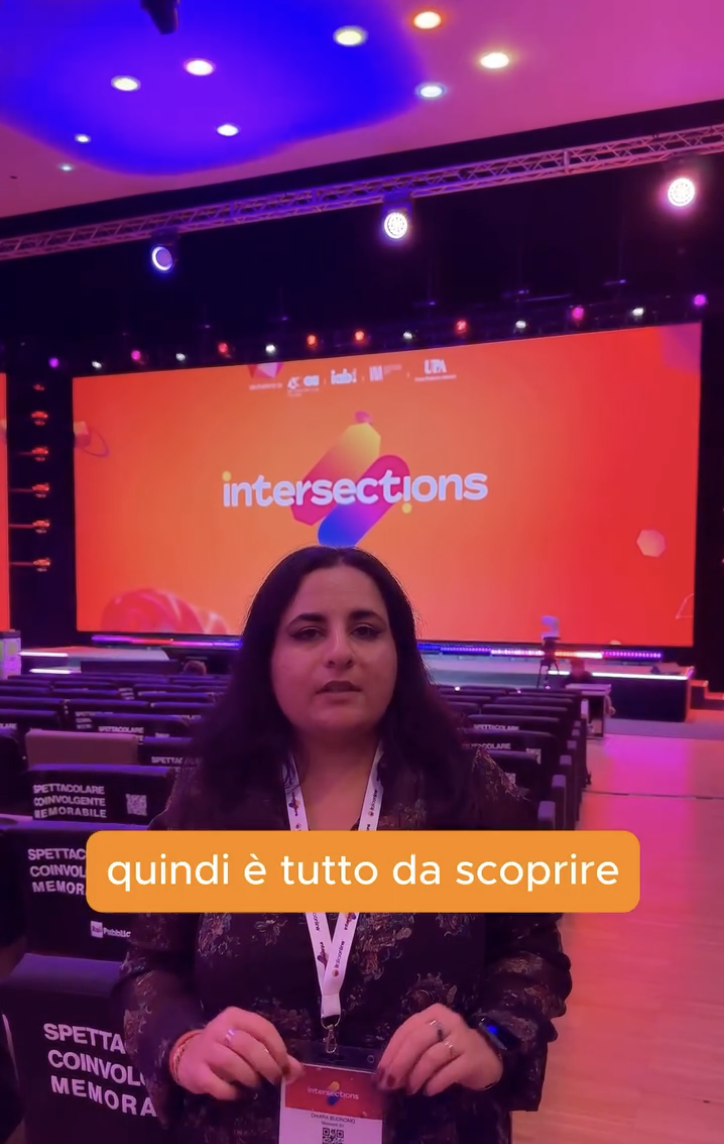 L'AI è pronta a cambiare il mondo dei contenuti. Ecco cosa abbiamo imparato ad intersections